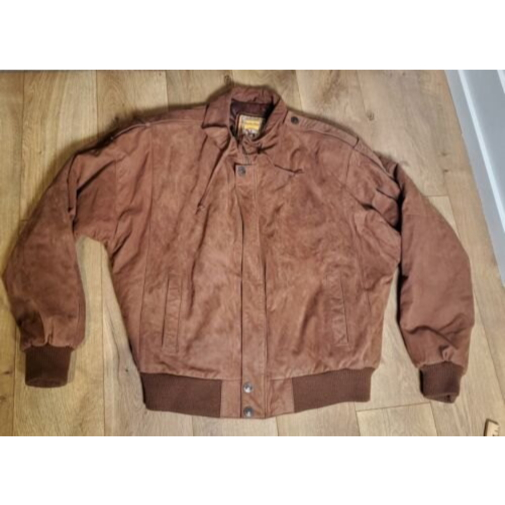 Hunters Run Suede Bomber Jacket Men’s Size Medium Tan